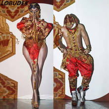 Женский и мужской костюм для выступлений, красная бахрома с блестками и разрезом, костюм в китайском стиле для ночного клуба 2024 - купить недорого
