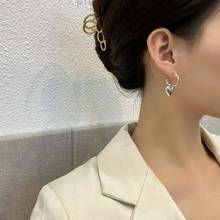 Женские Ювелирные изделия S925, серьги в форме сердца, красивый дизайн, милые корейские висячие серьги из металлического сплава с золотым и серебряным покрытием для девушек 2024 - купить недорого