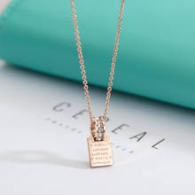 Collar con el alfabeto inglés para mujer, colgante Original de oro rosa de acero de titanio, hecho a mano, Maxi 2024 - compra barato