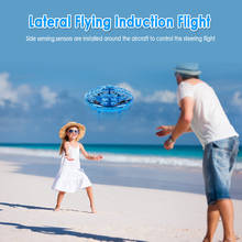 Mini avión volador con sensor manual para niños, helicóptero de inducción infrarroja, suspensión, USB, Dron 2024 - compra barato