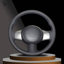 Cubierta de cuero Artificial para volante de coche, protector negro para Nissan March Sunny Versa 2013, Almera 2024 - compra barato