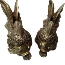 pair of Chinese ancient bronze copper handicraft fengshui goldfish wealth statue home decoration metal crafts 2024 - buy cheap