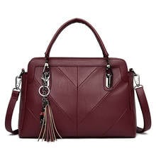 Sacola de couro macio feminina, bolsa casual de ombro com borla, grande capacidade, da moda, para mulheres, verão 2021 2024 - compre barato