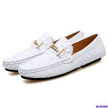 Crocodile Shoes Men Casual Luxury Brand Handmade Genuine Leather Loafers Men Italian Fashion Driving Dress Shoes White Moccasins 2024 - buy cheap