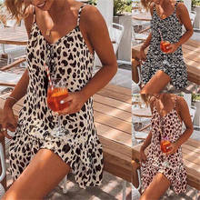 Женское пляжное мини-платье с леопардовым принтом, свободное Повседневное платье в стиле бохо на бретелях-спагетти, большие размеры, лето 2021 2024 - купить недорого