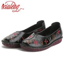 Xiuteng sapatos baixos femininos de couro legítimo, bordados, para o verão, casual respirável, sandálias femininas, 2021 2024 - compre barato