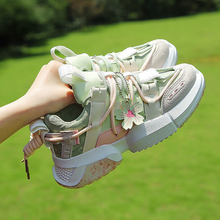 Zapatos Deportivos informales con suela gruesa para mujer, zapatillas para correr, con flor de cerezo, para verano 2024 - compra barato