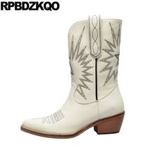 Outono tamanho 34 marca cowgirl feminino meados de bezerro apontou toe sapatos grossos bordado branco bloco ocidental botas cowboy 2024 - compre barato