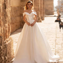 Женское атласное платье с открытыми плечами, плиссированное ТРАПЕЦИЕВИДНОЕ свадебное платье на завязках с пуговицами сзади, платье невесты, 2021 2024 - купить недорого