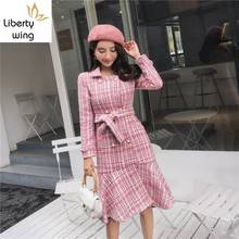 Elegante sereia das mulheres rosa xadrez tweed outono inverno manga longa duplo breasted cinto cintura comprimento médio trench coats 2024 - compre barato