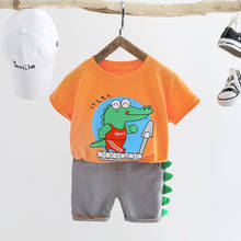 2020 летние модные комплекты одежды для маленьких мальчиков полосатые футболки и штаны комплекты для малышей из 2 предметов одежда для малышей Детский костюм 2024 - купить недорого