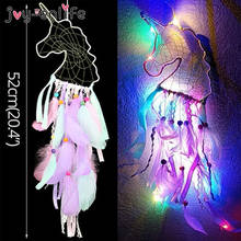 Decoración colgante para el hogar de estilo unicornio, pluma de tela, luces LED, artesanía de plumas, adornos colgantes de pared, regalos de fiesta de boda 2024 - compra barato