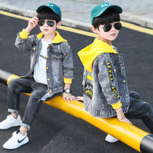 Bebé coreano niños chaquetas de primavera 2020 niños Denim abrigos de algodón carta con capucha prendas de vestir exteriores ropa de 8 a 12 años Niño Tops 2024 - compra barato
