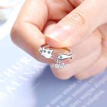 Anel de dedo prateado autêntico para mulheres, anel de noivado ajustável fofo de gato pequeno e peixe para mulheres, joia de presente 2024 - compre barato