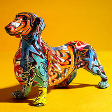 Estatua de resina para decoración del hogar, miniaturas de perro salchicha colorido pintado, creativo, moderno, para armario de vino y oficina 2024 - compra barato