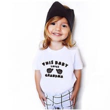 Летняя модная футболка для девочек в стиле Харадзюку футболка с надписью «This Baby Loves Grandma» Забавные футболки для девочек, топы с короткими рукавами, одежда 2024 - купить недорого