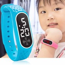 Smartwatch esportivo para crianças, relógio de pulso eletrônico digital de led para meninos e meninas 2024 - compre barato