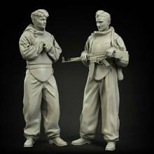 1/35  ancient Soviet Engineers Set   include 2 Resin figure Model kits Miniature gk Unassembly Unpainted 2024 - buy cheap