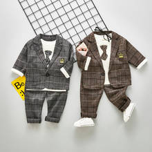 Осенняя одежда из хлопка для мальчиков, рубашка джентльмена с длинными рукавами и галстуком-бабочкой костюмы из 3 предметов комплекты одежды для малышей спортивный костюм для малышей, 2020 2024 - купить недорого