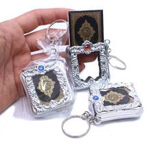 Chaveiros islâmicos 1 peça, cores prateada, com pingente de livro mini islâmico, arábia, recortes de alemanha, joia religiosa 2024 - compre barato