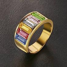 Европейские и американские творческие золото Цвет инкрустированное Цирконом кольцо для женщин модные праздничные вечерние кольца ювелирные изделия оптовая продажа 2024 - купить недорого