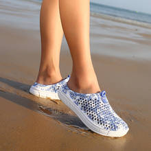 Slides de verão chinelos de praia floral impressão respirável malha sapatos sandálias femininas flip flop massagem chinelos plus size 2024 - compre barato