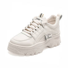 Zapatillas de plataforma para mujer, zapatos blancos a la altura del tobillo, informales, de piel de terciopelo, botines acolchados, Primavera, invierno, 2021 2024 - compra barato