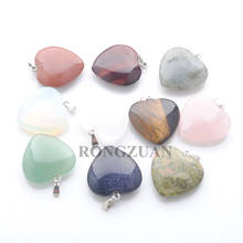 5 piezas colgantes de piedra Natural, 25x25mm, cuentas en forma de corazón de amor, curación de chakras de Reiki para pendientes, fabricación de joyas TBN400 2024 - compra barato