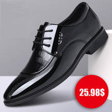 Sapatos masculinos de couro pu, mocassim fashion para negócios, sapatos pretos de bico fino, respirável, formal, sapatos de casamento 2024 - compre barato