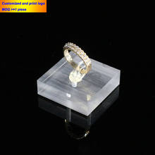 Soporte de anillo acrílico personalizado, bandeja organizadora de anillos, Clips, accesorios de exhibición de Joyas, vitrina de joyería 2024 - compra barato