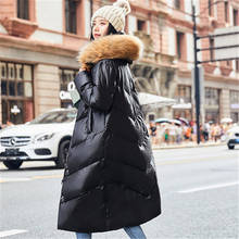 Новинка 2019, Зимняя женская куртка с воротником из натурального меха, женское длинное пальто на белом утином пуху, Женская плотная теплая свободная парка с капюшоном Muj 855 2024 - купить недорого