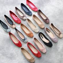 Sapatos de couro macio femininos, sapatos pretos de baixo bico fino, tamanhos maiores 40, deslizamento, outono 2019 2024 - compre barato