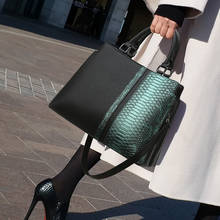 Luxury Crocodile Pattern Women Leather Messenger Handbags Ladies Green Color Party Shoulder Crossbody Bags Sac A Main 2024 - buy cheap