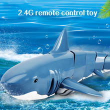 Juguetes de simulación de tiburón a Control remoto, barco de tiburón a prueba de agua, recargable por USB, juguete de baño, 1:18, 2,4G, nuevo 2024 - compra barato