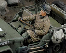 Unassambled   1/35 Driver Infantry (1 figure) (NO CAR )   Resin figure miniature model kits Unpainted 2024 - buy cheap