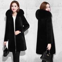 Женское длинное пальто из искусственного меха, с капюшоном и большим меховым воротником 2024 - купить недорого
