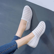 Moda deslizamento-on casual verão sapatos femininos 2021 nova oco plana cor sólida macio respirável tênis feminino chaussure femme 2024 - compre barato