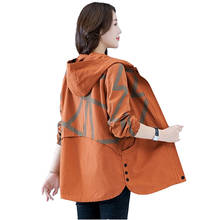 2021 plus size mulheres de meia-idade casaco trench coat primavera outono corta-vento com capuz casual tops impressão roupa de exterior confortável kw510 2024 - compre barato