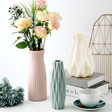 Современная пластиковая ваза, украшения для гостиной, современные пластиковые вазы оригами для цветочных композиций, украшение для дома 2024 - купить недорого