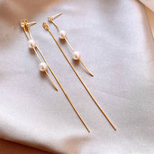 Pendientes colgantes de Metal para mujer, aretes largos de estilo coreano con borla de perlas, joyería elegante femenina 2024 - compra barato