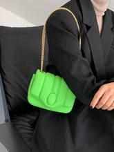 Роскошная брендовая сумка на плечо с цепочкой, 2021, модные сумки через плечо из мягкой кожи для женщин, дизайнерские сумки, Высококачественная сумка под подмышку 2024 - купить недорого