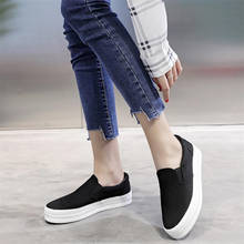 Sapatilhas de lona com sola grossa, calçados femininos vulcanizados, para caminhada, sapatos pretos e brancos 2024 - compre barato