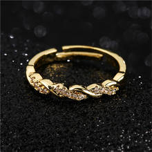 Женское кольцо с фианитами, обручальное кольцо золотого цвета с геометрическим узором 2024 - купить недорого