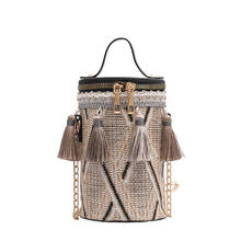 Маленькая соломенная тканая сумка-ведро в богемном национальном стиле, сумка-мессенджер на плечо с кисточкой и цепочкой, сумка-клатч для мобильного телефона, сумки для девочек 2024 - купить недорого