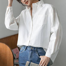 Camisa feminina manga comprida botão 2019, blusa feminina folgada com um bolso 0025 2024 - compre barato