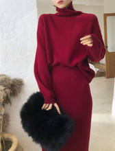 Outono e inverno novo suéter feminino vermelho gola tartaruga saia de caxemira grossa terno duas peças terno de malha caxemira 2024 - compre barato