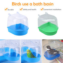 1 шт. пластиковая коробка для ванны для птиц, ванна для попугая, влюбленной птицы, клетка для домашних животных, подвесная миска, попугай, ванна для птиц 2024 - купить недорого