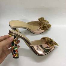 Sandálias femininas com laço de strass, chinelos de dedo do peixe com miçangas salto alto grosso 10cm sapatos para mulheres verão 2024 - compre barato