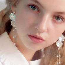 Korean White Acrylic Flower Petal Drop Earrings For Women's Fashion Statement Shell Flower Trend Alloy Pendant Earring Jewellery 2024 - buy cheap