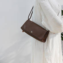 Женская диагональная маленькая сумка из первого слоя воловьей кожи, новинка 2021, простая модная сумка через плечо для отдыха, женские сумки через плечо 2024 - купить недорого